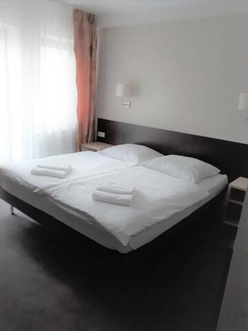 Фотографии Отель Hotel Eljot г. Сельпя-Велька (Польша) №4 Фото Отель Hotel Eljot г. Сельпя-Велька 4